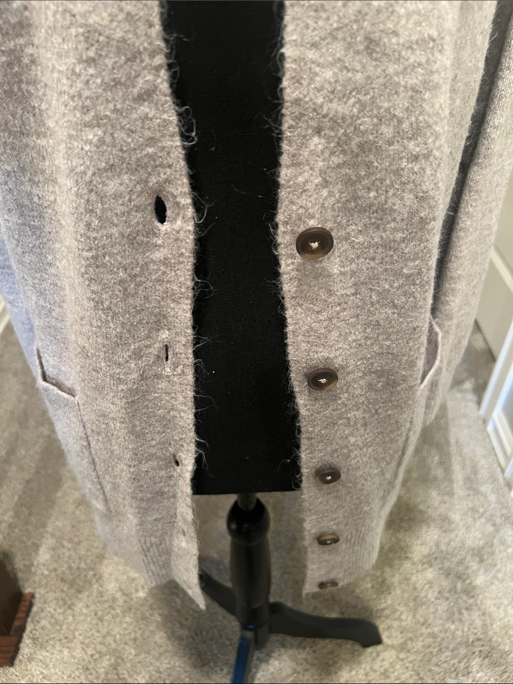 Old Navy Heather Light Gray Button-Front Knit Cardigan - Picture 2 of 9